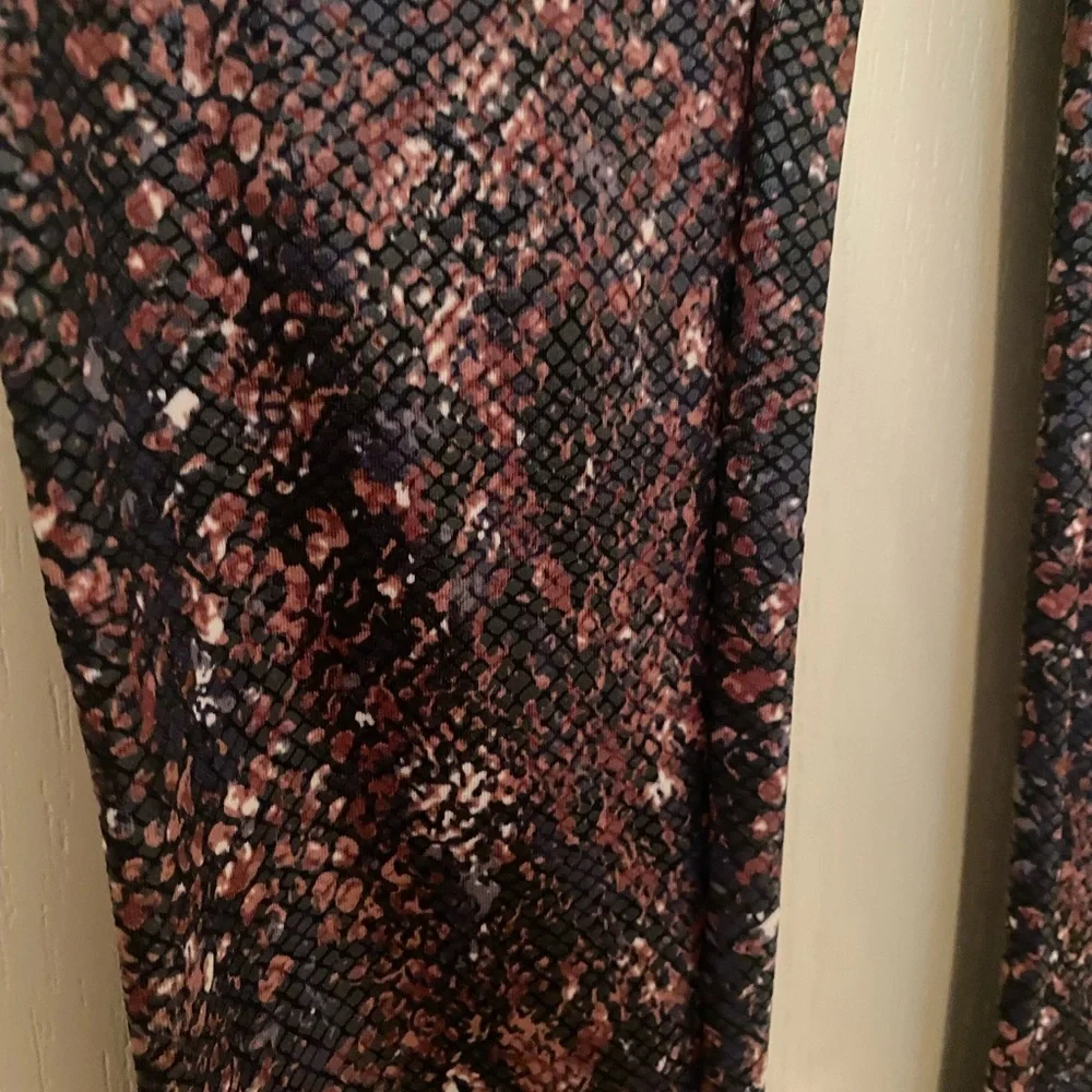 Spanx snake skin leggings - Picture 3 of 3